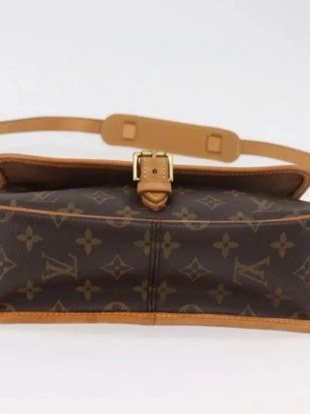 LOUIS VUITTON Monogram Sologne Shoulder Bag